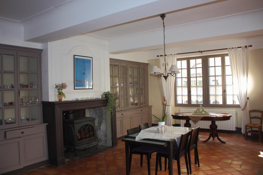 Maison Arriu Bed and Breakfast Montaut  Exterior foto