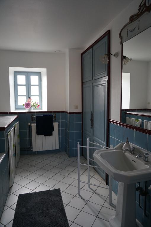 Maison Arriu Bed and Breakfast Montaut  Habitación foto
