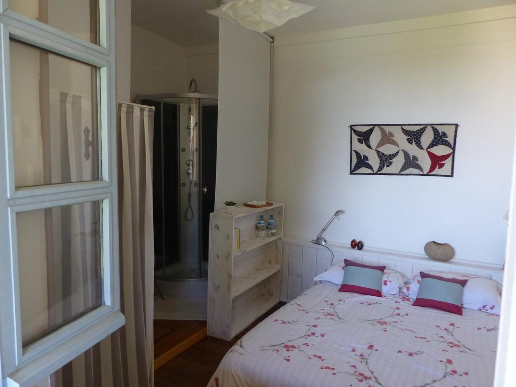 Maison Arriu Bed and Breakfast Montaut  Exterior foto